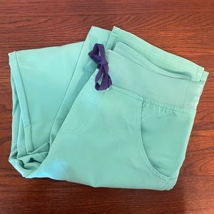 FIGS NWOT Kade Cargo Pants Surgical Green XXS/T